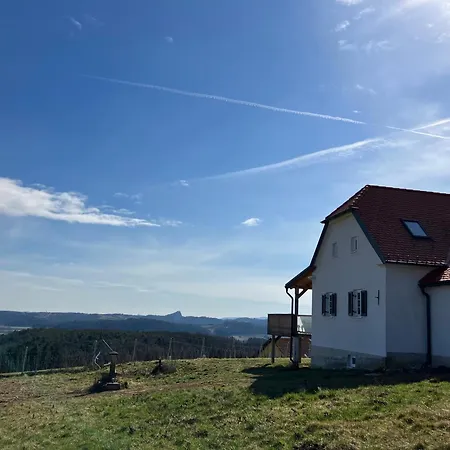 Baronigg Weingartengut * Ziegenberg
